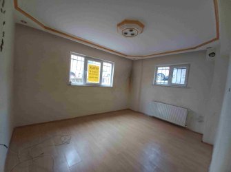 Şeref Emlak'tan Gaziosmanpaşa Karlıtepe Mahallesinde Satılık Daire 784116059