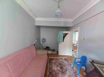 Şeref Emlak'tan Gaziosmanpaşa Pazariçi Mahallesinde Satılık Daire 691428677