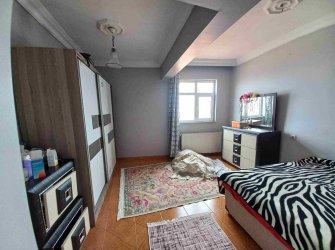 Şeref Emlak'tan Gaziosmanpaşa Pazariçi Mahallesinde Satılık Daire 691428677
