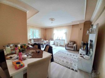 Şeref Emlak'tan Gaziosmanpaşa Karlıtepe Mahallesinde Satılık Daire 1269988132
