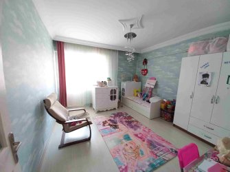 Şeref Emlak'tan Gaziosmanpaşa Yıldız Tabya Mahallesinde Satılık Daire 1658115485