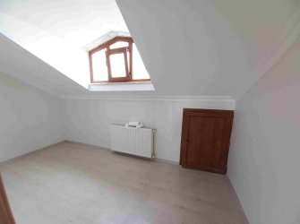 Şeref Emlak'tan Gaziosmanpaşa Karlıtepe Kiralık Dubleks Daire 1226468808