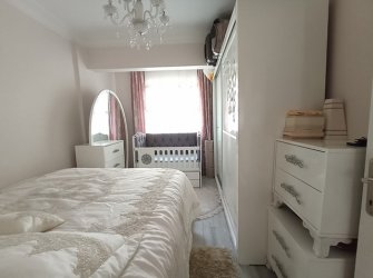Şeref Emlak'tan Gaziosmanpaşa Yenidoğan Mahallesinde Satılık Daire 1857079035